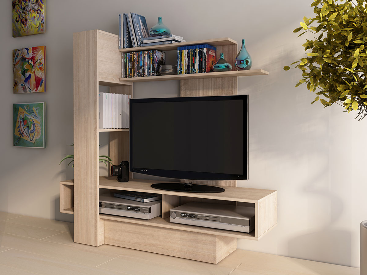 Móvel de televisão em madeira clara com prateleiras e objetos decorativos