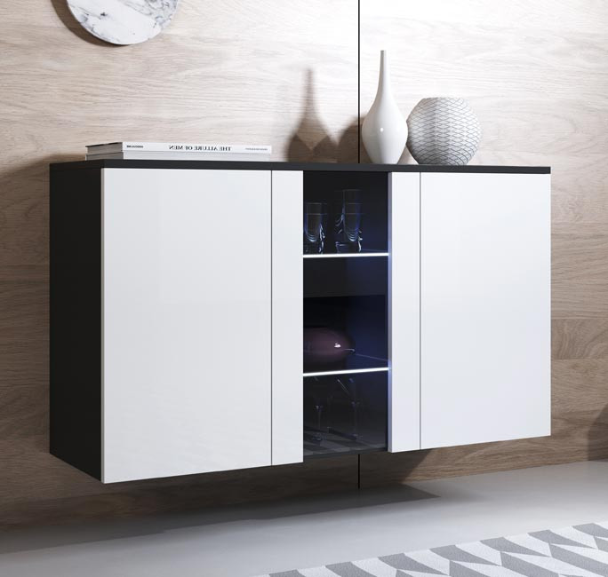 Móvel de parede preto e branco com portas e decoração em cima