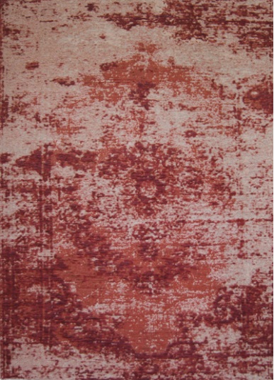 Tapete vermelho ferrugem e bege com padrão abstrato e textura aveludada