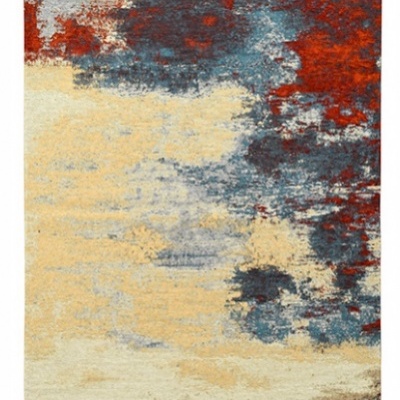 Tapete retangular com padrão abstrato em tons de vermelho, cinza, azul e bege