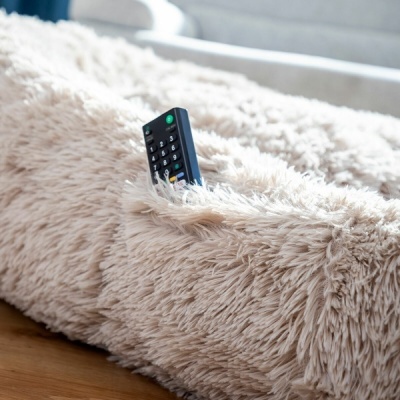 Cama&#x20;de&#x20;Animais&#x20;para&#x20;Humanos&#x20;-&#x20;Dispon&#x00ED;vel&#x20;em&#x20;2&#x20;cores