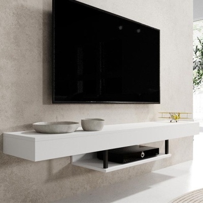 Móvel suspenso branco com televisão preta na parede cinzenta