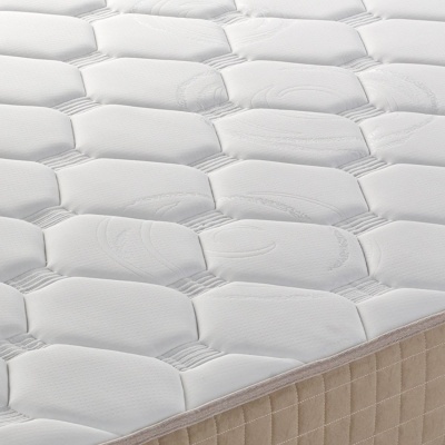 Colch&#x00E3;o&#x20;de&#x20;Solteiro&#x20;ou&#x20;Casal&#x20;ME&#x20;-&#x20;Dispon&#x00ED;vel&#x20;em&#x20;3&#x20;medidas