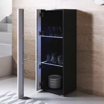 Vitrine&#x20;de&#x20;ch&#x00E3;o&#x20;Kol&#x20;V2&#x20;com&#x20;luz&#x20;de&#x20;presen&#x00E7;a&#x20;LED&#x20;&#x20;-&#x20;Dispon&#x00ED;vel&#x20;em&#x20;5&#x20;cores