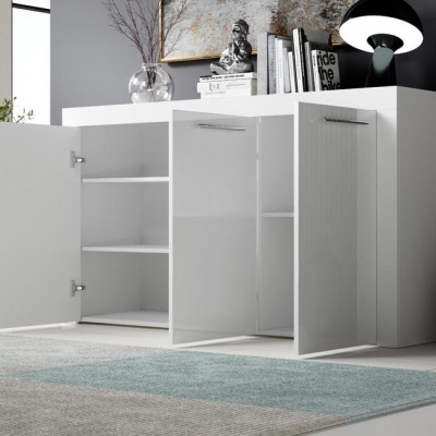 Aparador&#x20;3&#x20;Portas