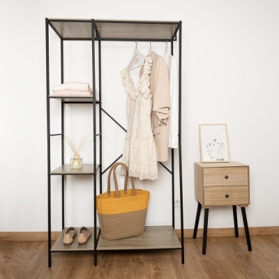 Charriot&#x20;em&#x20;A&#x00E7;o&#x20;e&#x20;Madeira&#x20;com&#x20;Prateleiras