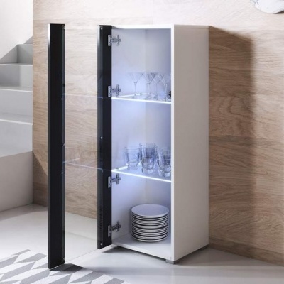 Vitrine&#x20;de&#x20;ch&#x00E3;o&#x20;Kol&#x20;V2&#x20;com&#x20;luz&#x20;de&#x20;presen&#x00E7;a&#x20;LED&#x20;&#x20;-&#x20;Dispon&#x00ED;vel&#x20;em&#x20;5&#x20;cores