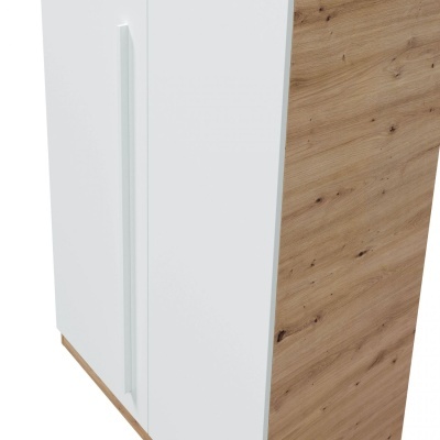 Roupeiro&#x20;2&#x20;Portas&#x20;de&#x20;Bater&#x20;Prateleiras&#x20;no&#x20;interior