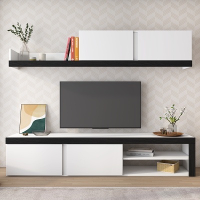 Móvel de televisão moderno preto e branco com prateleira suspensa e decoração minimalista