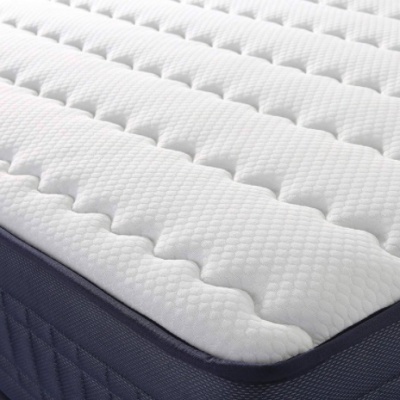 Colch&#x00E3;o&#x20;de&#x20;Solteiro&#x20;ou&#x20;Casal&#x20;Larpi&#x20;-&#x20;Dispon&#x00ED;vel&#x20;em&#x20;v&#x00E1;rias&#x20;medidas