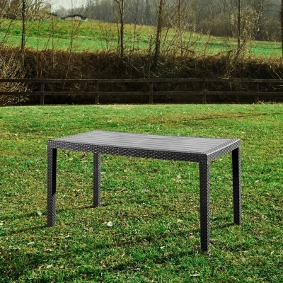 Mesa&#x20;de&#x20;exterior&#x20;Luma