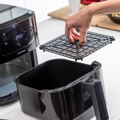 Fritadeira&#x20;sem&#x20;&#x00F3;leo&#x20;1500W&#x20;5L&#x20;com&#x20;Balan&#x00E7;a&#x20;incorporada