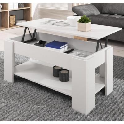Mesa de centro branca com tampo elevatório numa sala moderna