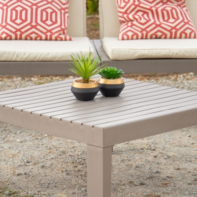 Mesa&#x20;de&#x20;Centro&#x20;de&#x20;Exterior