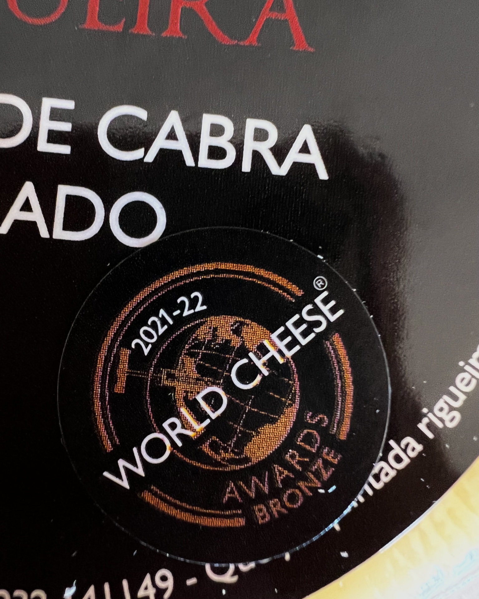 Queijo de Cabra - Quinta da Rigueira Selo World Cheese Awards num queijo de cabra embalado