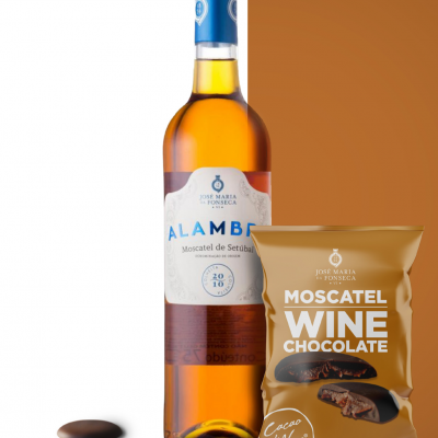 https://www.lojadaquinta.com/product/chocolate-de-vinho-moscatel-de-setubal-mini