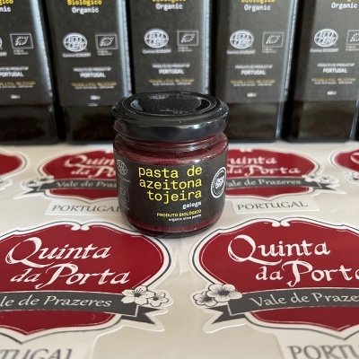 https://www.lojadaquinta.com/product/pasta-de-azeitona-galega-tojeira-bio