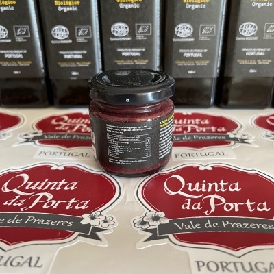 https://www.lojadaquinta.com/product/pasta-de-azeitona-galega-tojeira-bio