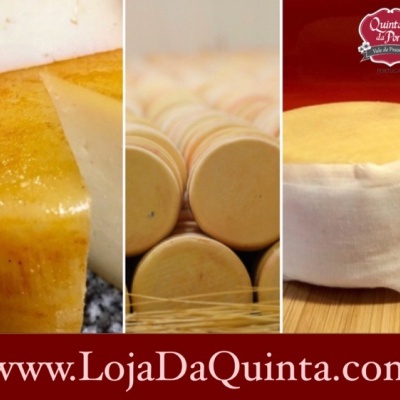 Queijos firmes amarelos, um cortado, embalado em pano branco, rótulo Quinta da Porta e site LojaDaQuinta.com