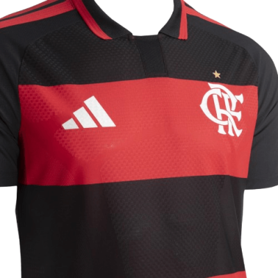 Camisola de futebol preta e vermelha com logótipos Adidas e CRF