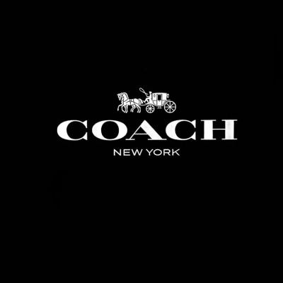 Logótipo COACH NEW YORK com uma carruagem e cavalo em fundo preto