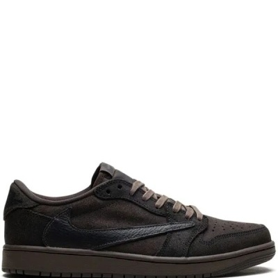 Ténis baixos pretos de camurça com swoosh de couro preto e sola castanha
