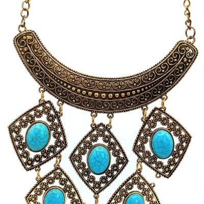 Colar vintage dourado com pedras azuis turquesa e filigrana