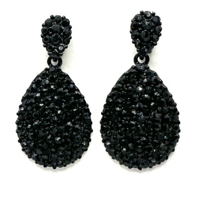 Brincos pretos com pedras pequenas brilhantes, formato gota