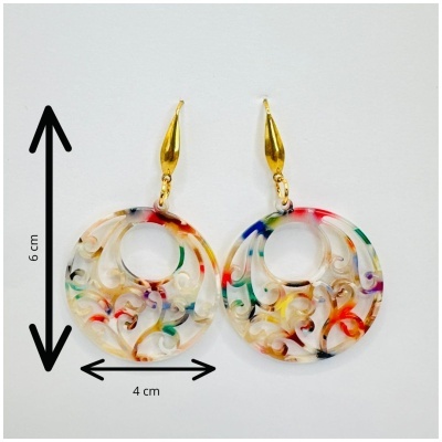 Brincos redondos acrílico colorido com fecho dourado e dimensões indicadas