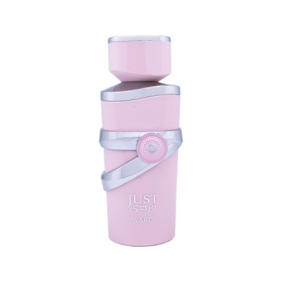 Frasco de perfume rosa JUST WARDI com detalhes prateados em fundo branco