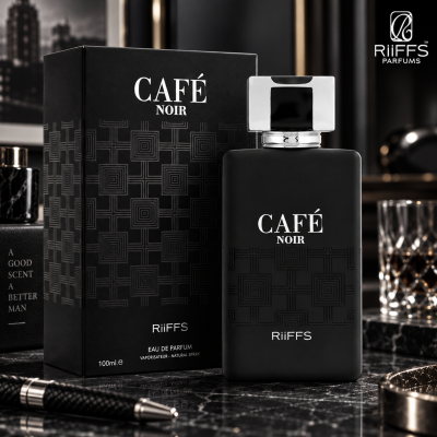 Frasco e caixa preta de perfume CAFÉ NOIR RiiFFS em superfície de mármore