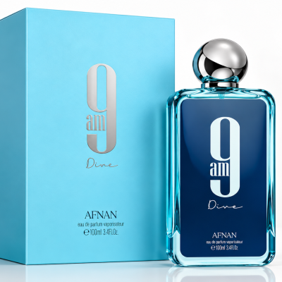 Frasco azul de perfume com caixa azul claro ao fundo
