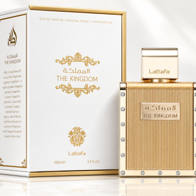 Frasco de perfume dourado e caixa branca THE KINGDOM Lattafa