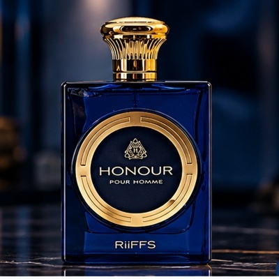 Frasco de perfume azul escuro com tampa dourada e etiquetas douradas