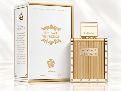 Frasco de perfume dourado e caixa branca THE KINGDOM Lattafa