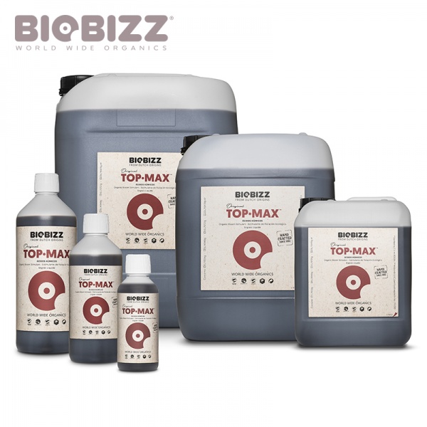 Top Max 20 L Cinco embalagens de plástico do produto TOP-MAX da BIOBIZZ, de diferentes tamanhos e formas, com etiquetas creme e vermelho.