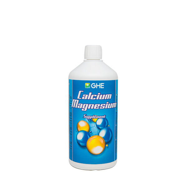 Calcium Magnesium Supplement 500ml Frasco branco de suplemento Calcium Magnesium com etiqueta azul e esferas coloridas