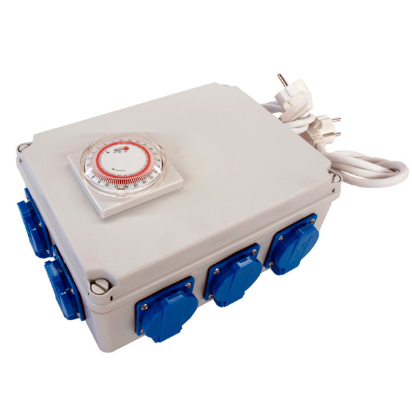 Temporizador TBOX 8 (8x600-630w) Caixa elétrica com temporizador e tomadas azuis