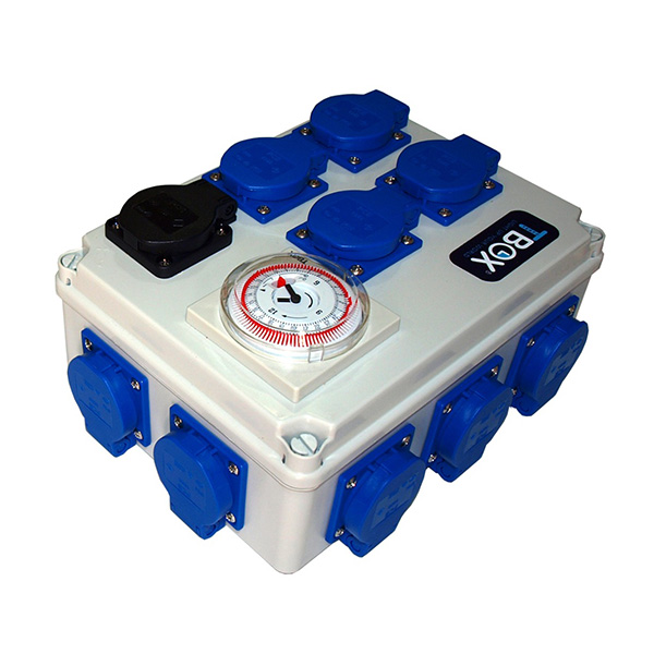 Temporizador TBOX 12H- 12 x 600-630 w com Activador Calefaccion Caixa elétrica branca com tomadas azuis e temporizador