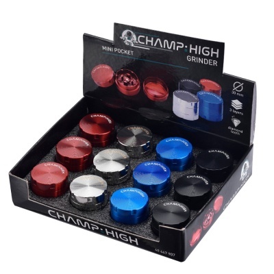 Trituradores CHAMP HIGH mini pocket em metal coloridos em embalagem preta