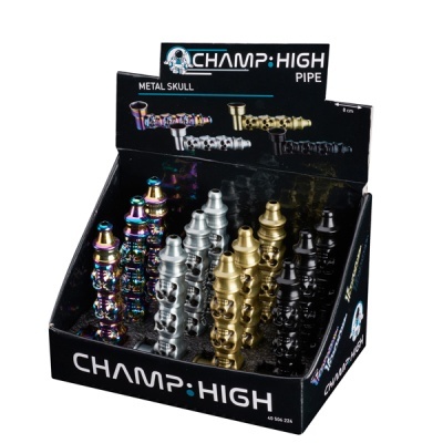 Conjunto de cachimbos metálicos tipo caveira em varias cores numa caixa preta CHAMP:HIGH