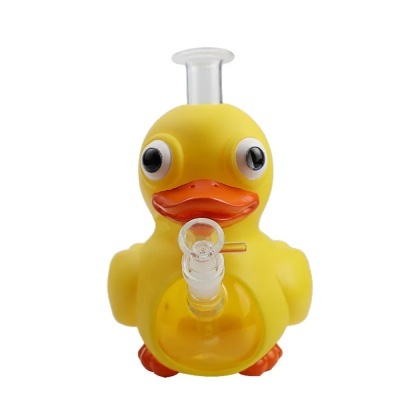 Objeto em forma de pato amarelo com bico e olhos grandes