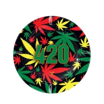 Prato redondo preto com folhas de cannabis coloridas e número 420 verde