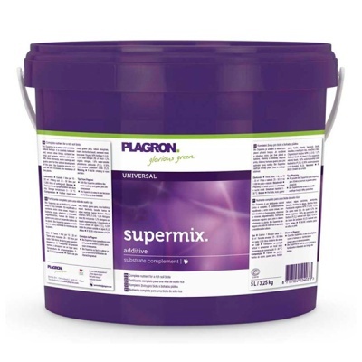 Balde roxo plástico com rótulo branco e roxo com texto PLAGRON supermix.