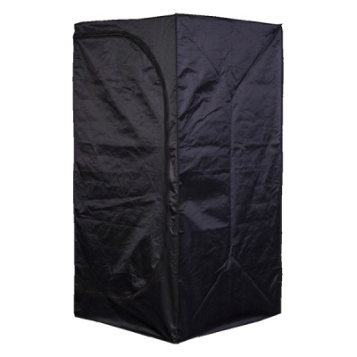 Tenda de cultivo preta com entrada de fecho