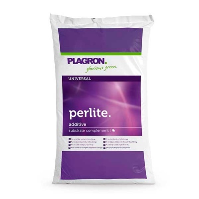 Saco de perlita Plagron roxo e branco com texto de instruções