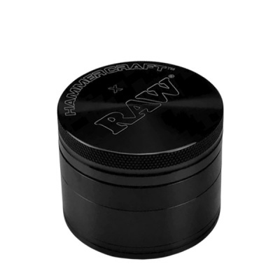 Triturador cilíndrico metálico preto com inscrição HAMMERCRAFT x RAW no topo