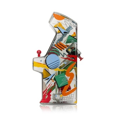 Figura decorativa número 1 com padrões abstratos coloridos.