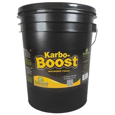 Balde preto com etiqueta Karbo-Boost Microbe Food