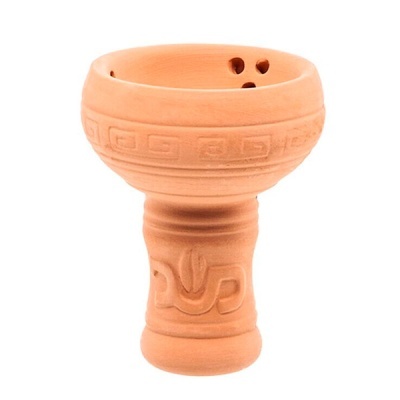 Vaso de barro vermelho com padrão geométrico em relevo e furos na borda